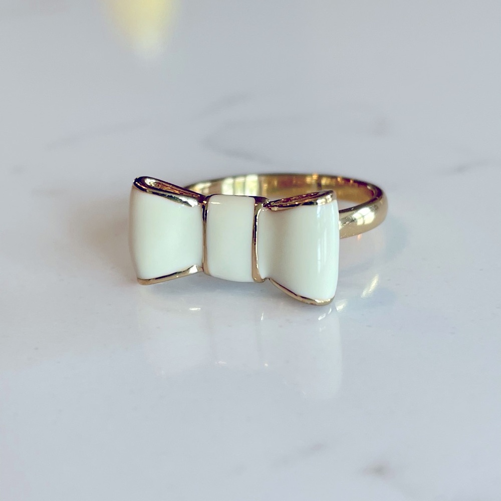 Kate Spade White and Gold Bow Ring - size 7